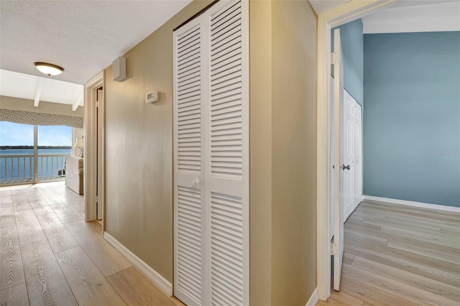 1451 GULF BLVD #205, CLEARWATER BEACH, FL, 33767