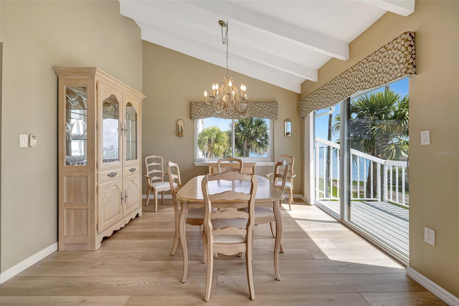 1451 GULF BLVD #205, CLEARWATER BEACH, FL, 33767