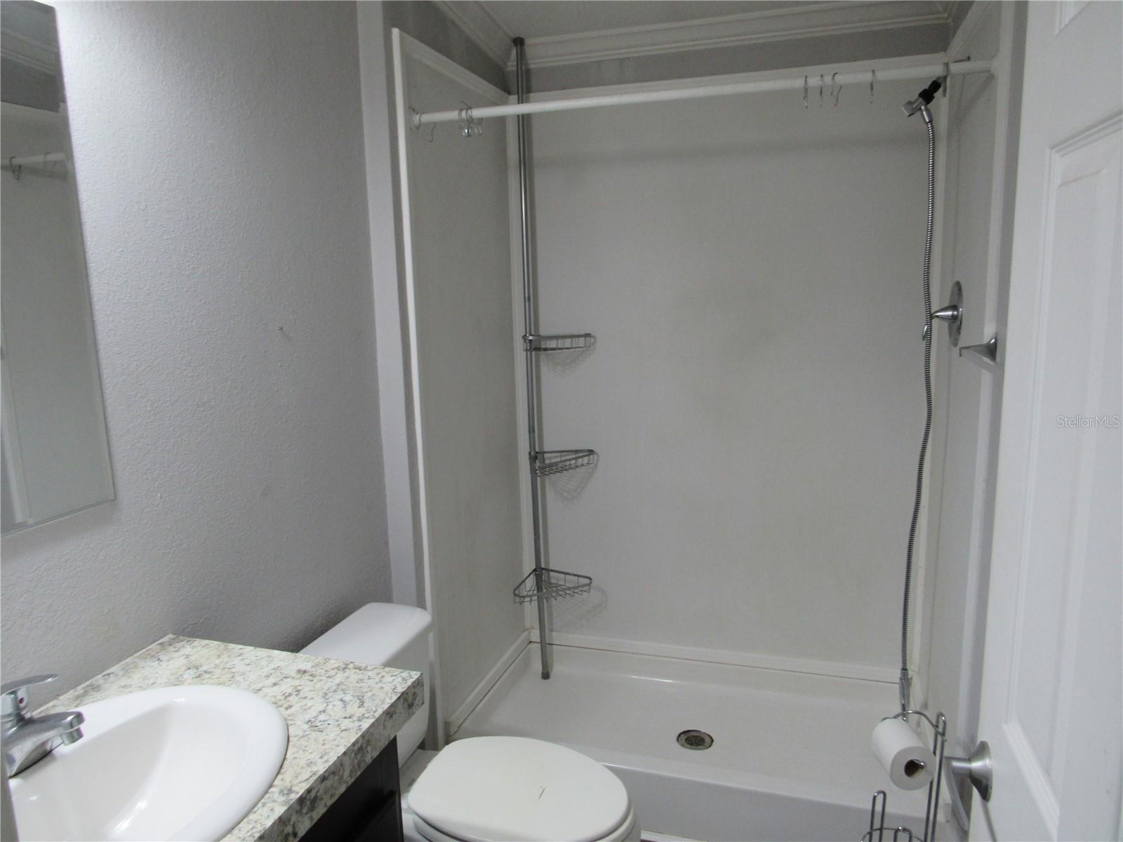 4141 ROUND LAKE RD, APOPKA, FL, 32712