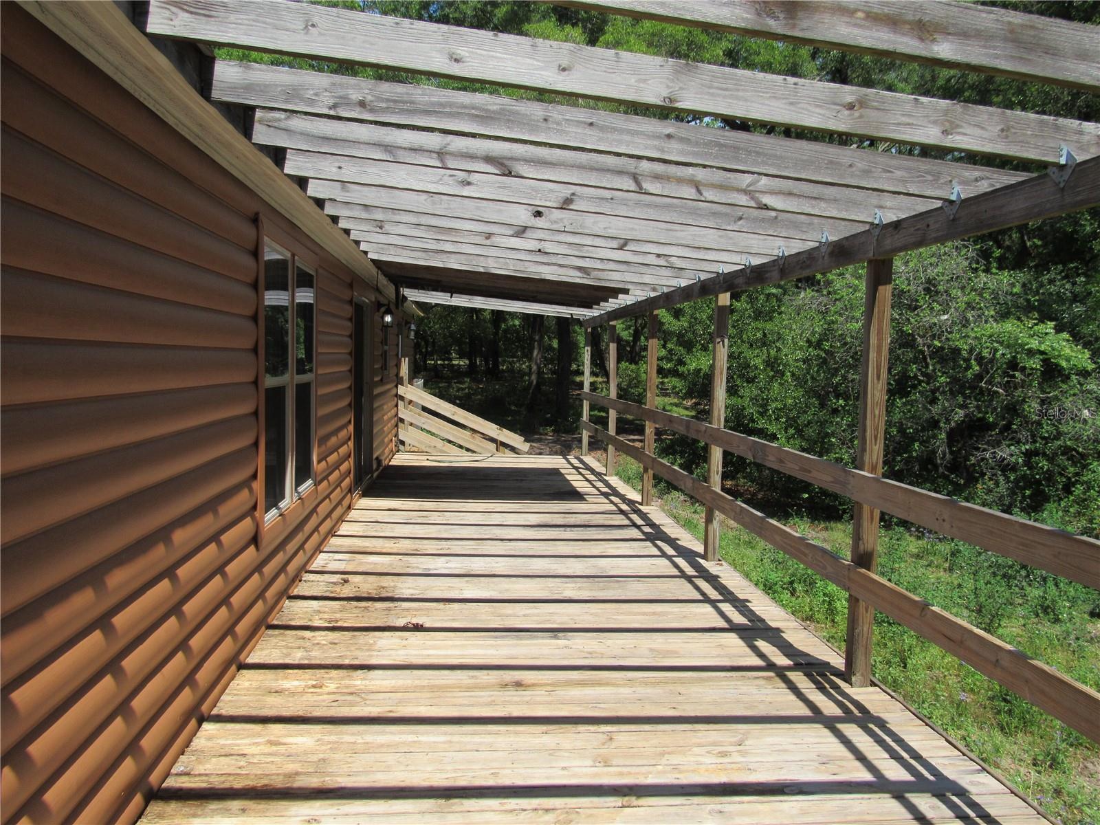 4141 ROUND LAKE RD, APOPKA, FL, 32712