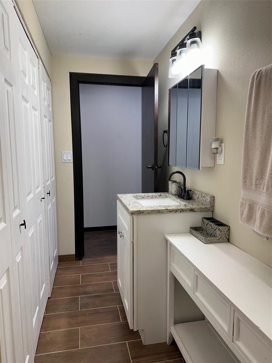 33326 MANDRAKE RD, WESLEY CHAPEL, FL, 33543