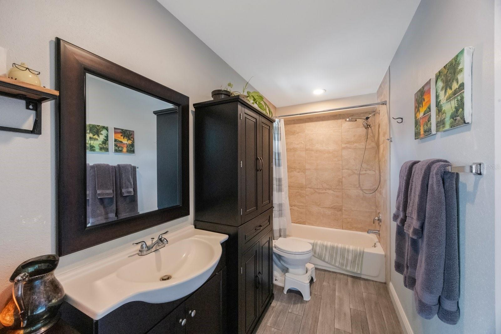 921 LYNNLEA LN, TARPON SPRINGS, FL, 34689