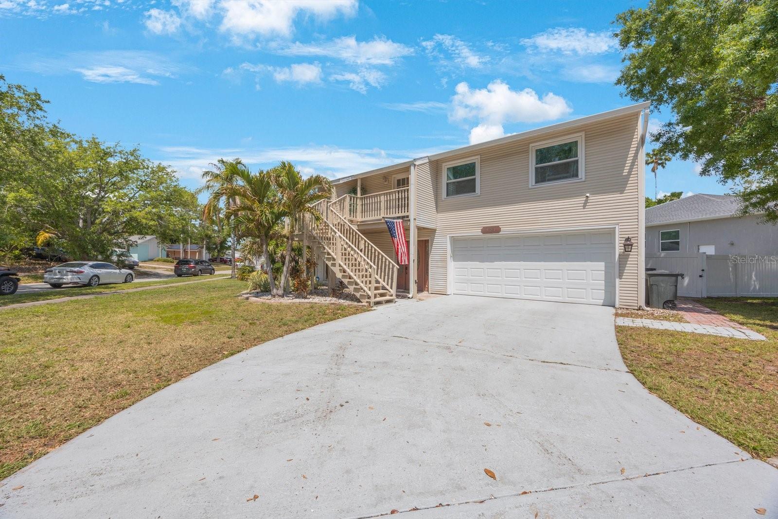 921 LYNNLEA LN, TARPON SPRINGS, FL, 34689