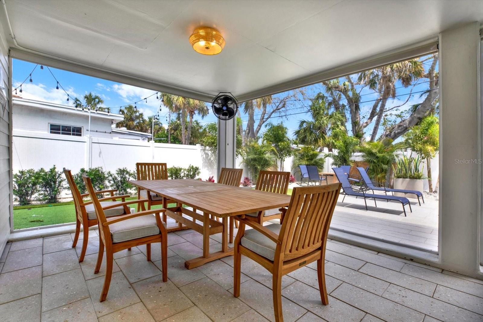 861 MANDALAY AVE, CLEARWATER, FL, 33767