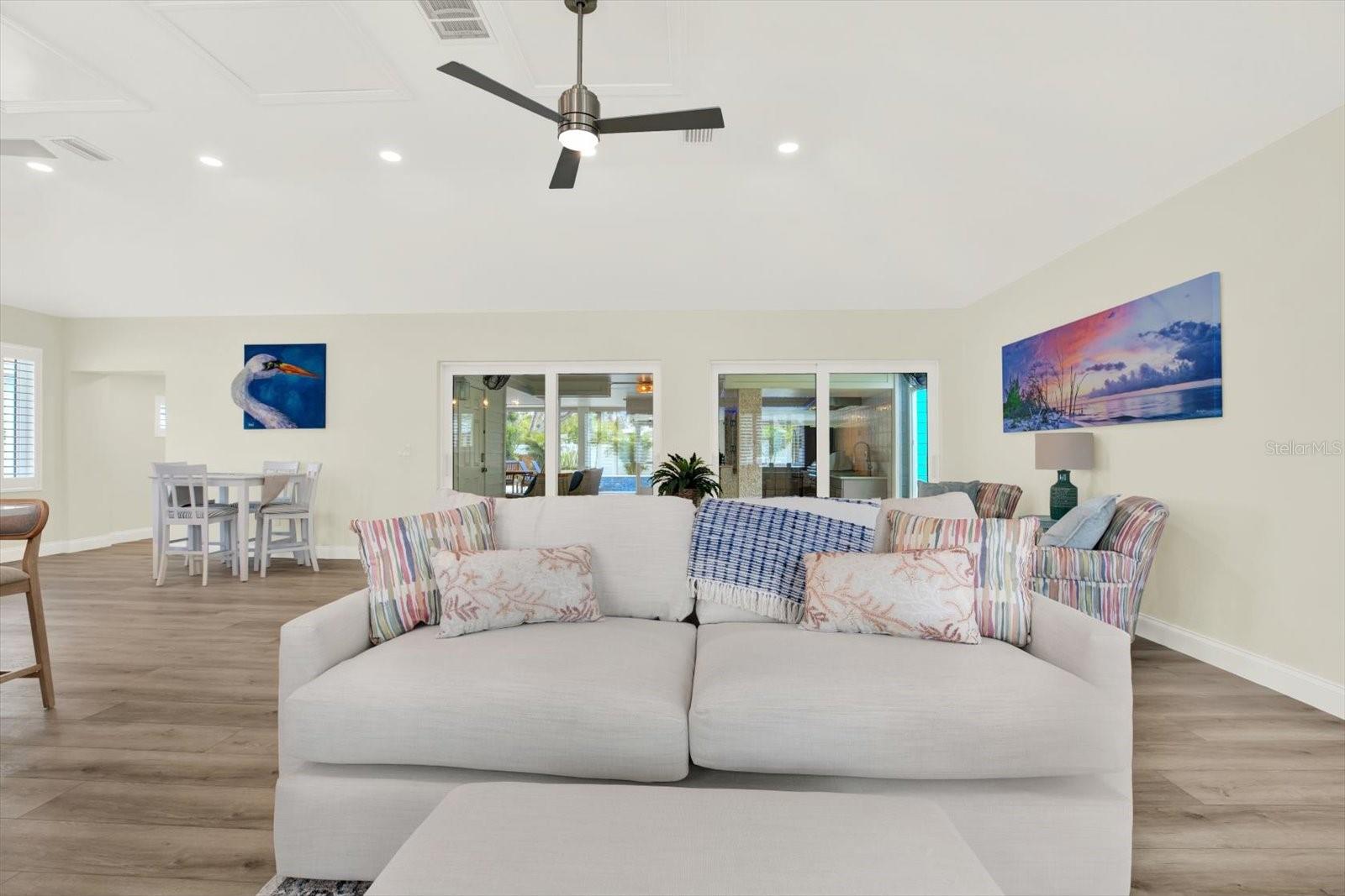 861 MANDALAY AVE, CLEARWATER, FL, 33767