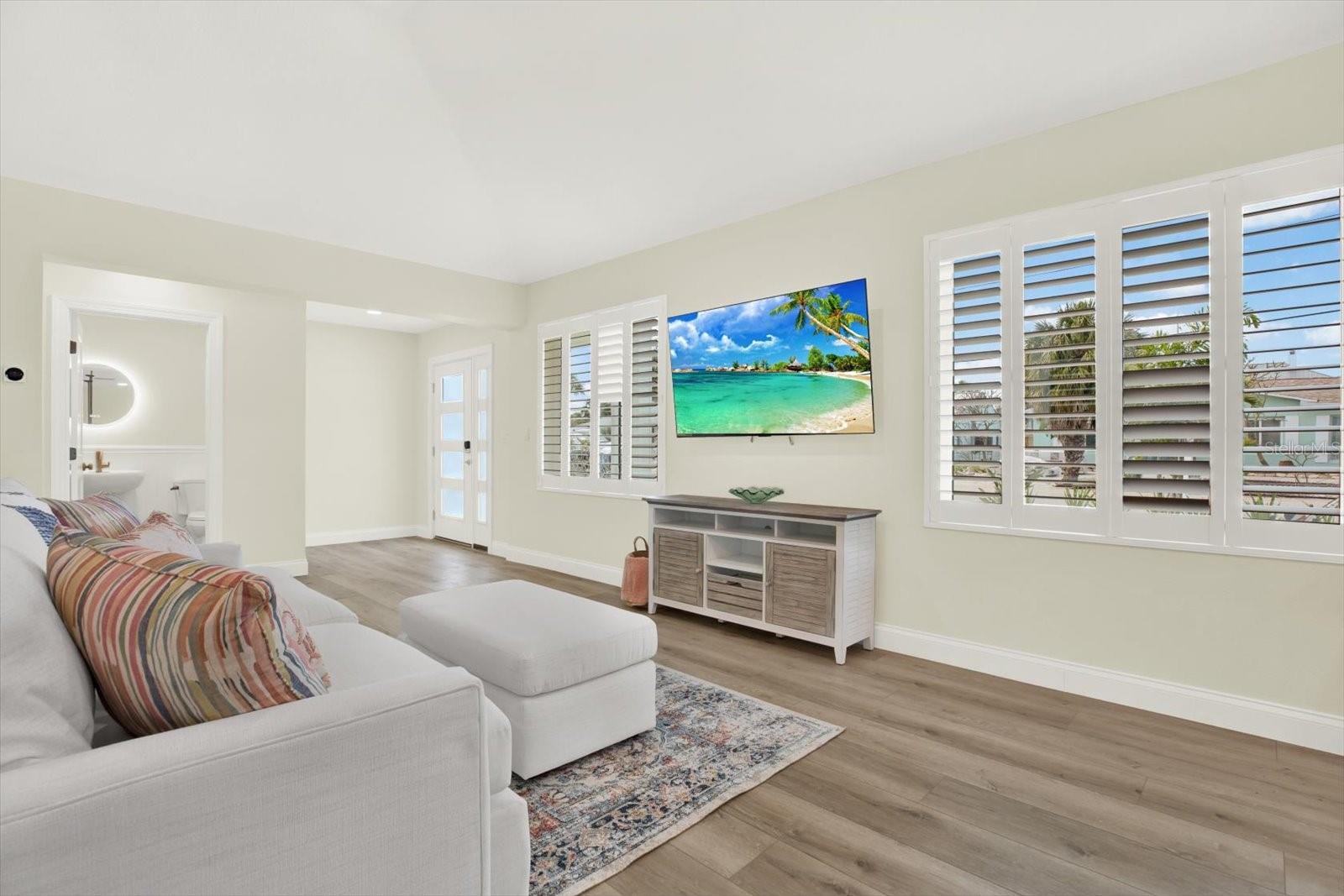 861 MANDALAY AVE, CLEARWATER, FL, 33767