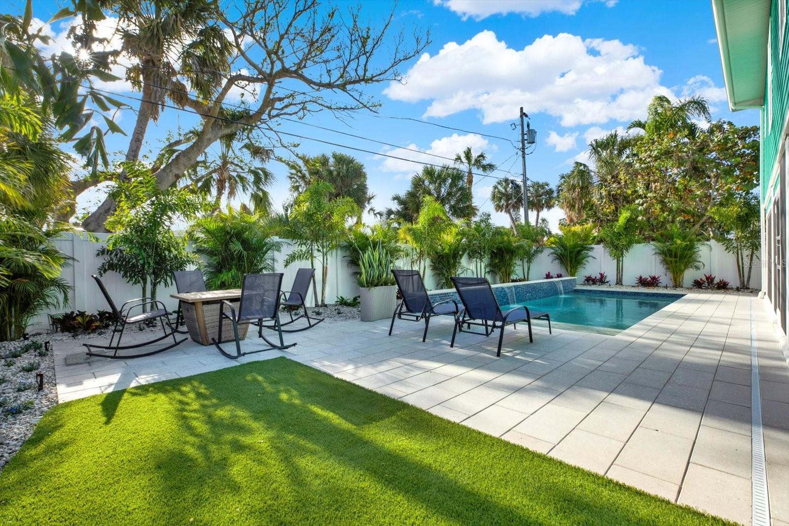861 MANDALAY AVE, CLEARWATER, FL, 33767