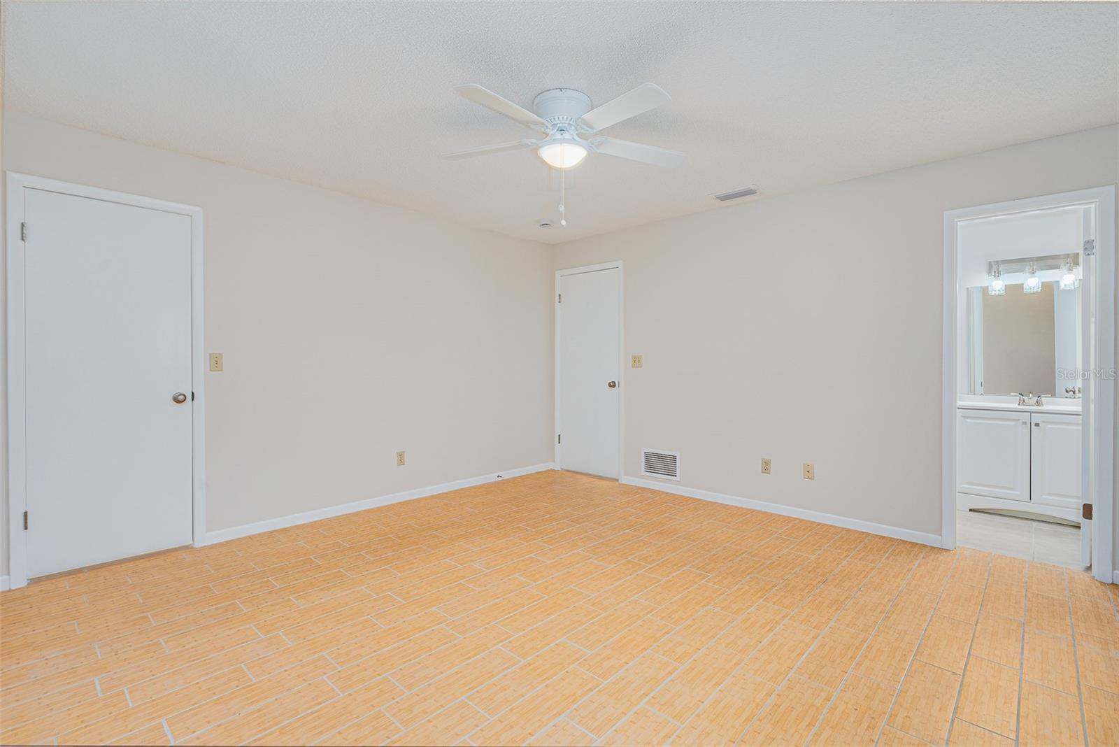 2921 SABAL PALM DR, EDGEWATER, FL, 32141