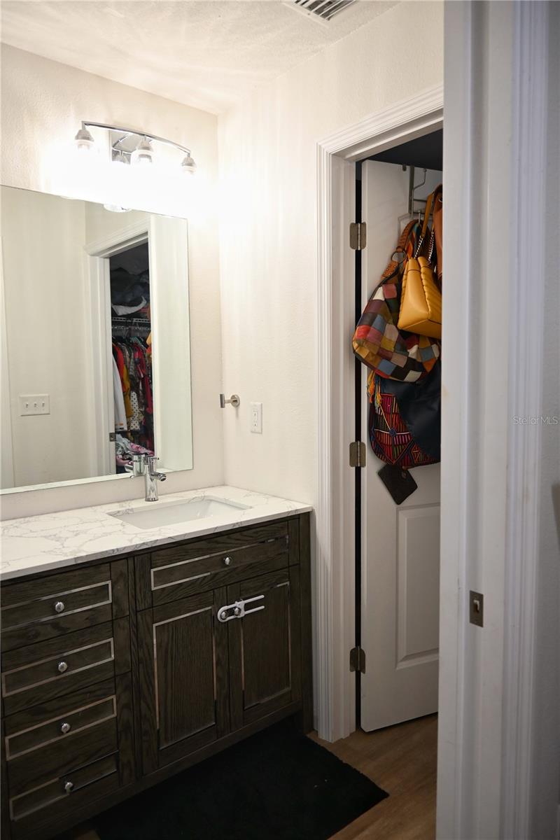 517 WALNUT ST, AUBURNDALE, FL, 33823