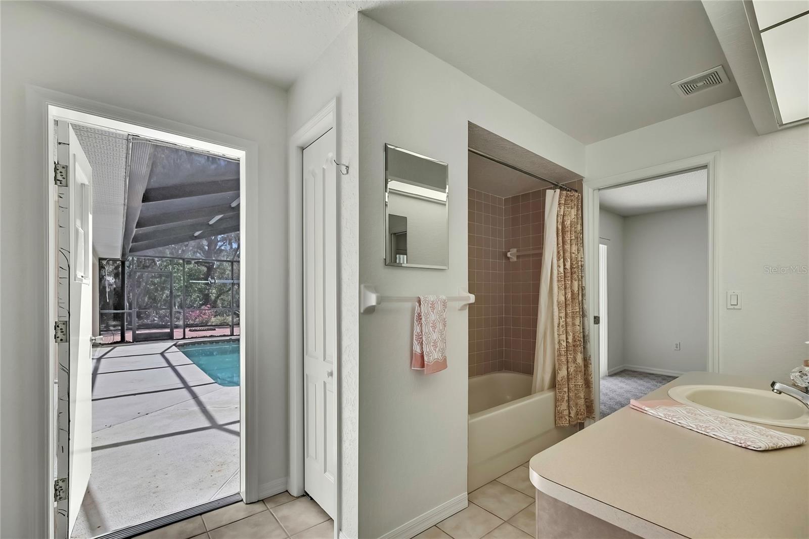 6445 OWL RD, WEEKI WACHEE, FL, 34613