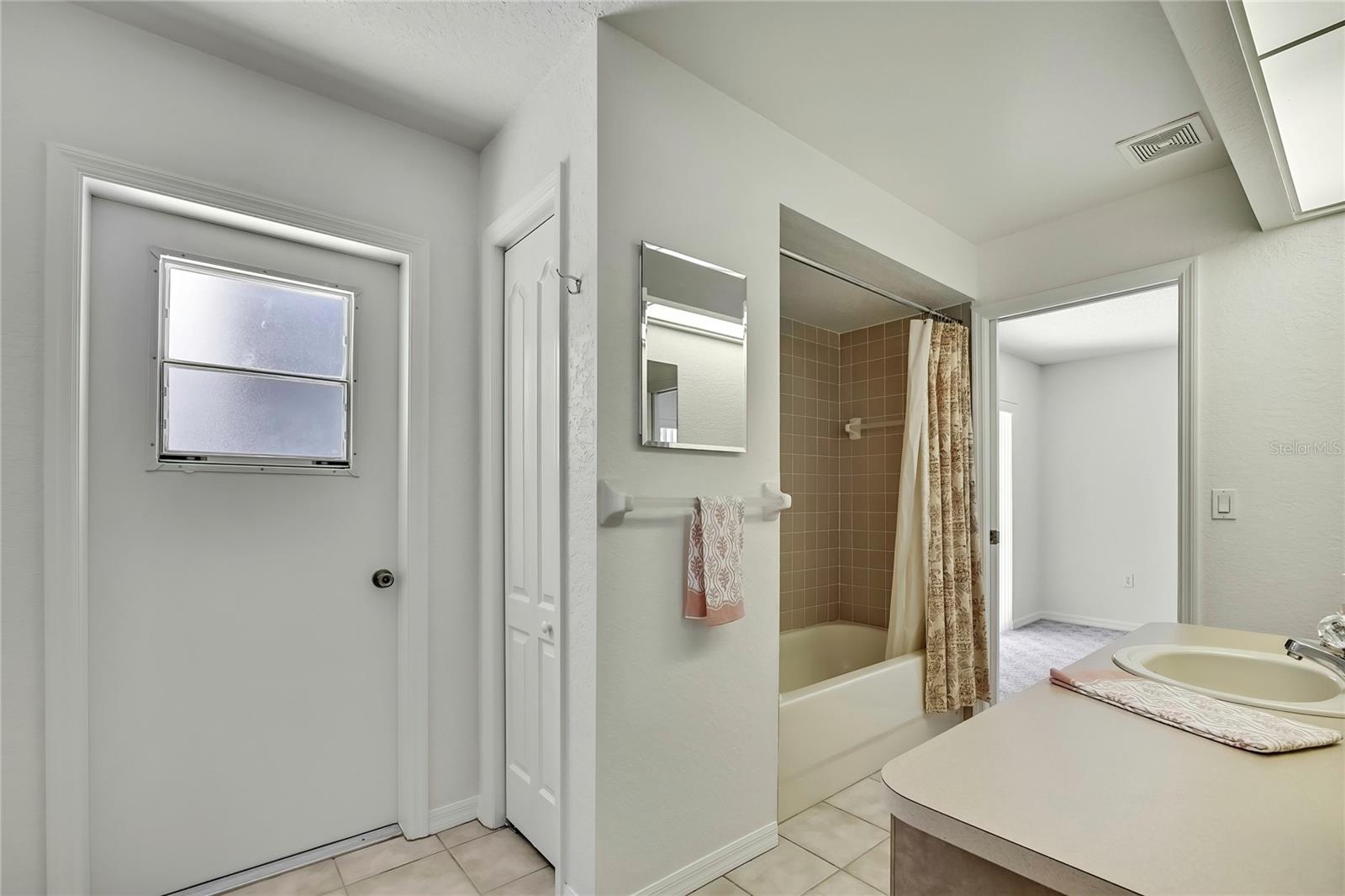 6445 OWL RD, WEEKI WACHEE, FL, 34613