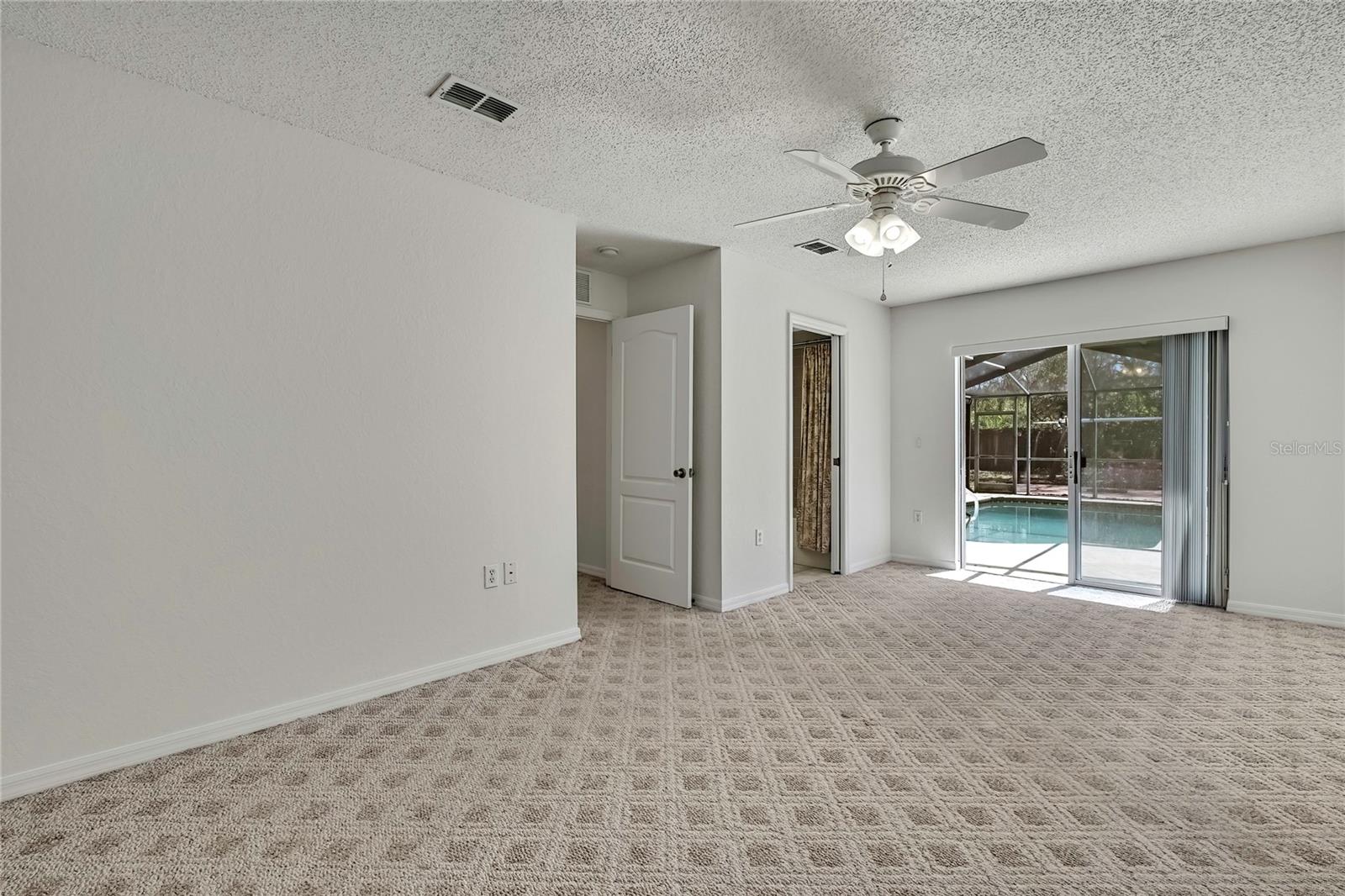 6445 OWL RD, WEEKI WACHEE, FL, 34613