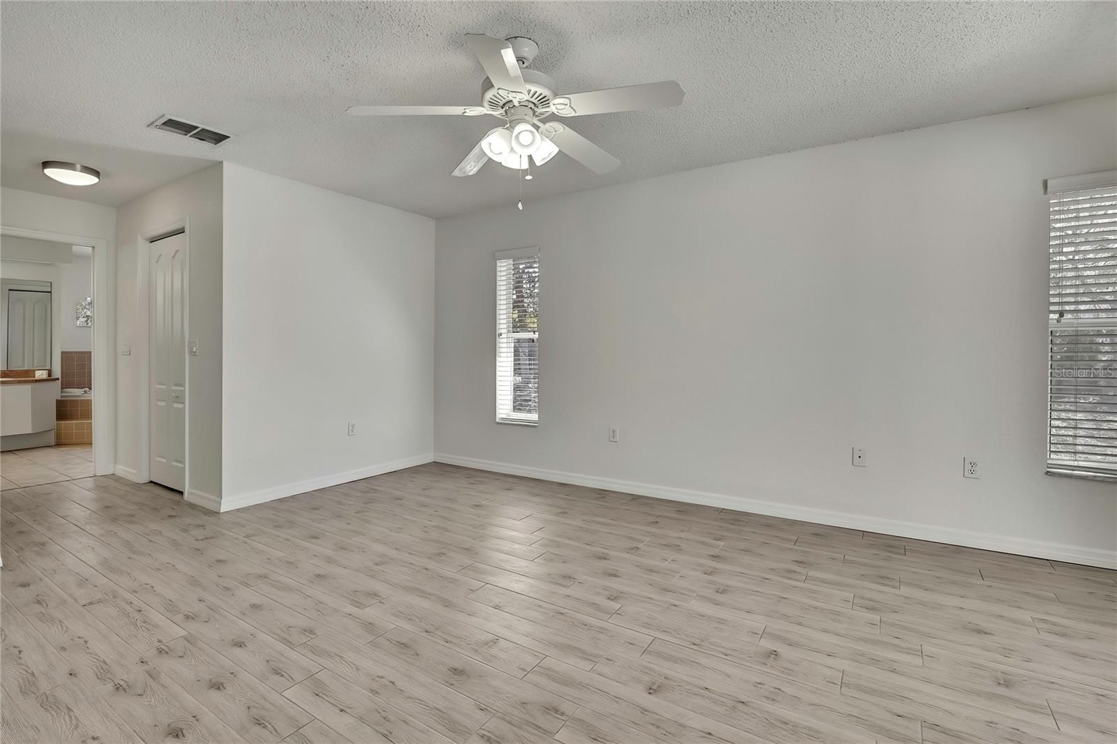 6445 OWL RD, WEEKI WACHEE, FL, 34613