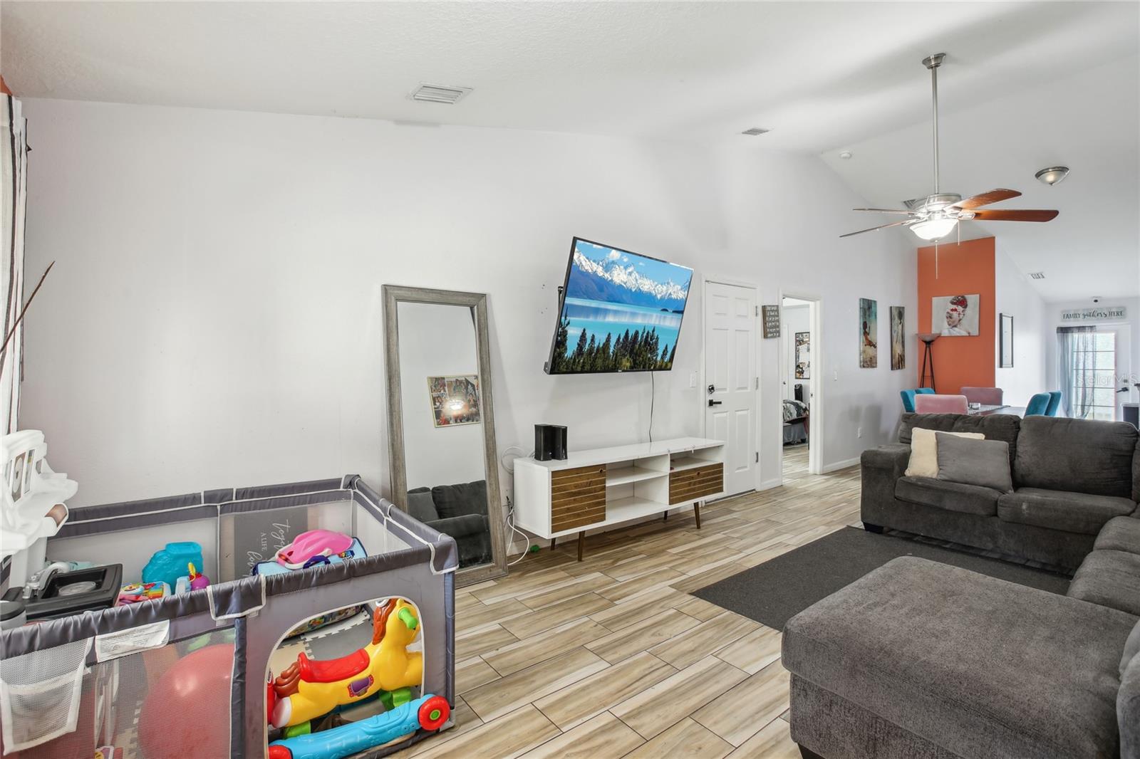 1614 E NOME ST, TAMPA, FL, 33604