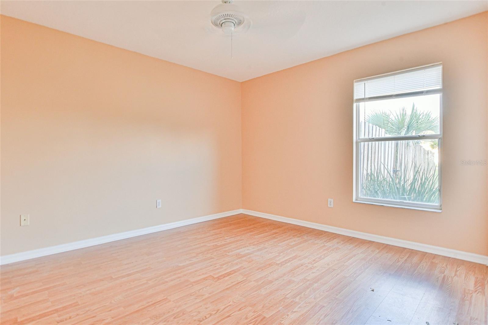 900 PARK VALLEY CIR, MINNEOLA, FL, 34715