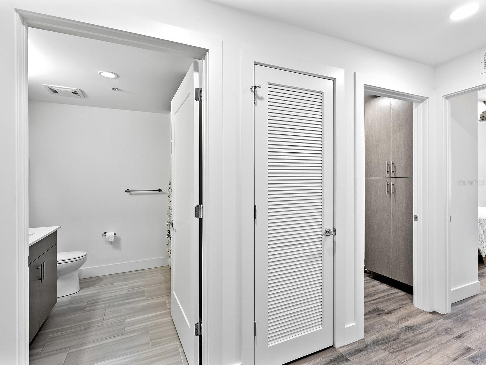 1709 N TAMIAMI TRL #318, SARASOTA, FL, 34234