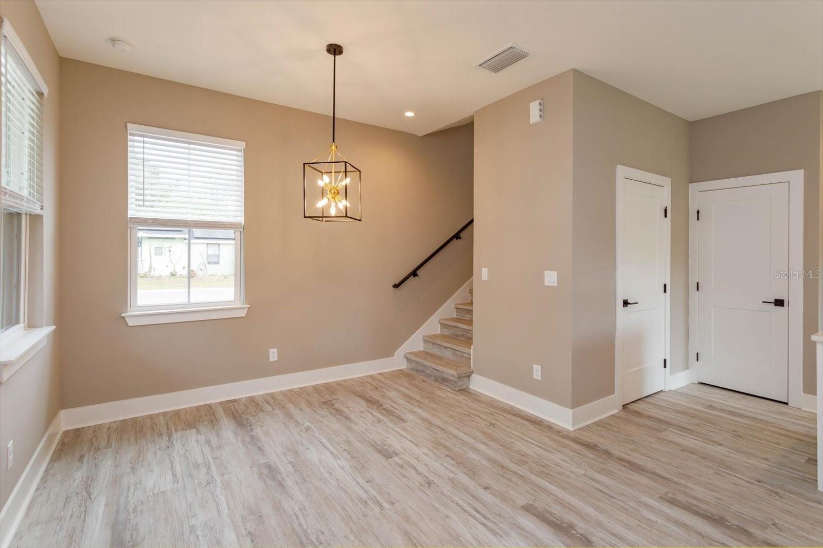 1336 CRYSTAL LAKE AVE E, ORLANDO, FL, 32806