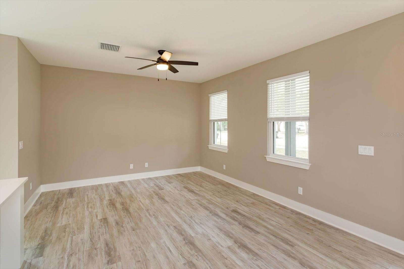 1336 CRYSTAL LAKE AVE E, ORLANDO, FL, 32806