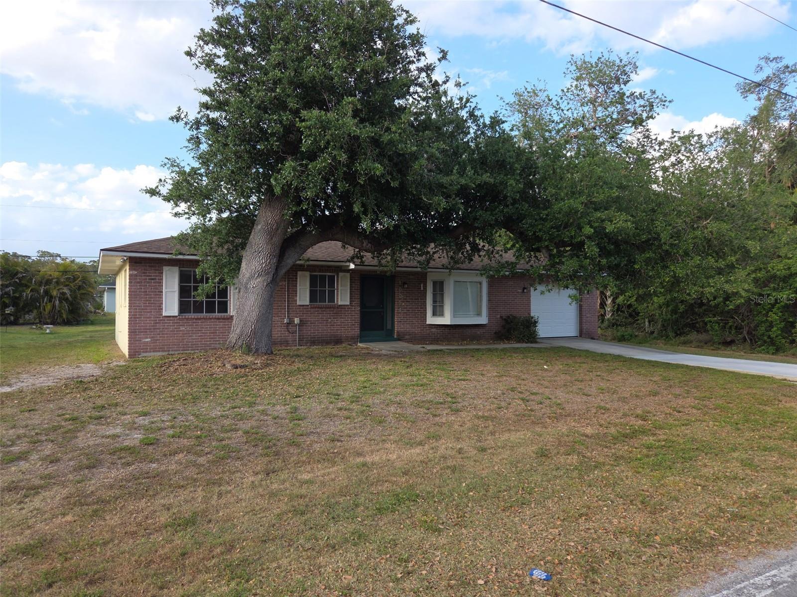 18054 ACKERMAN AVE, PORT CHARLOTTE, FL, 33948