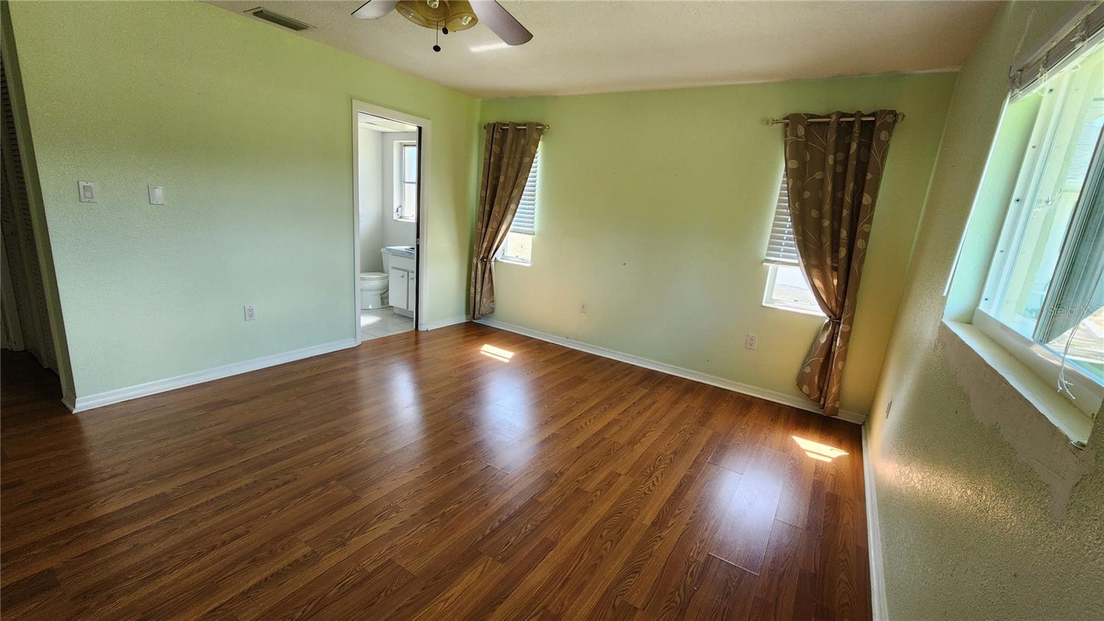 18054 ACKERMAN AVE, PORT CHARLOTTE, FL, 33948