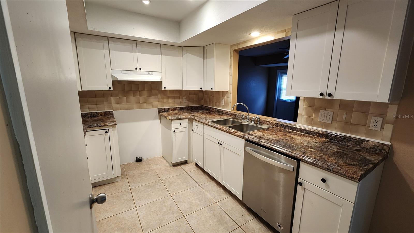 18054 ACKERMAN AVE, PORT CHARLOTTE, FL, 33948