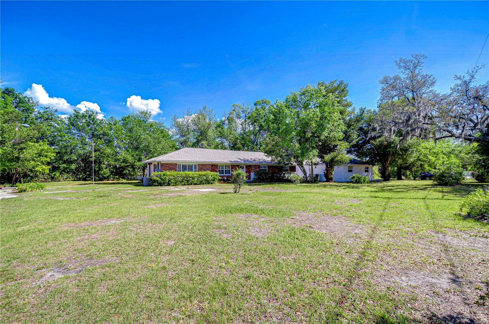 13329 N ARMENIA AVE, TAMPA, FL, 33613