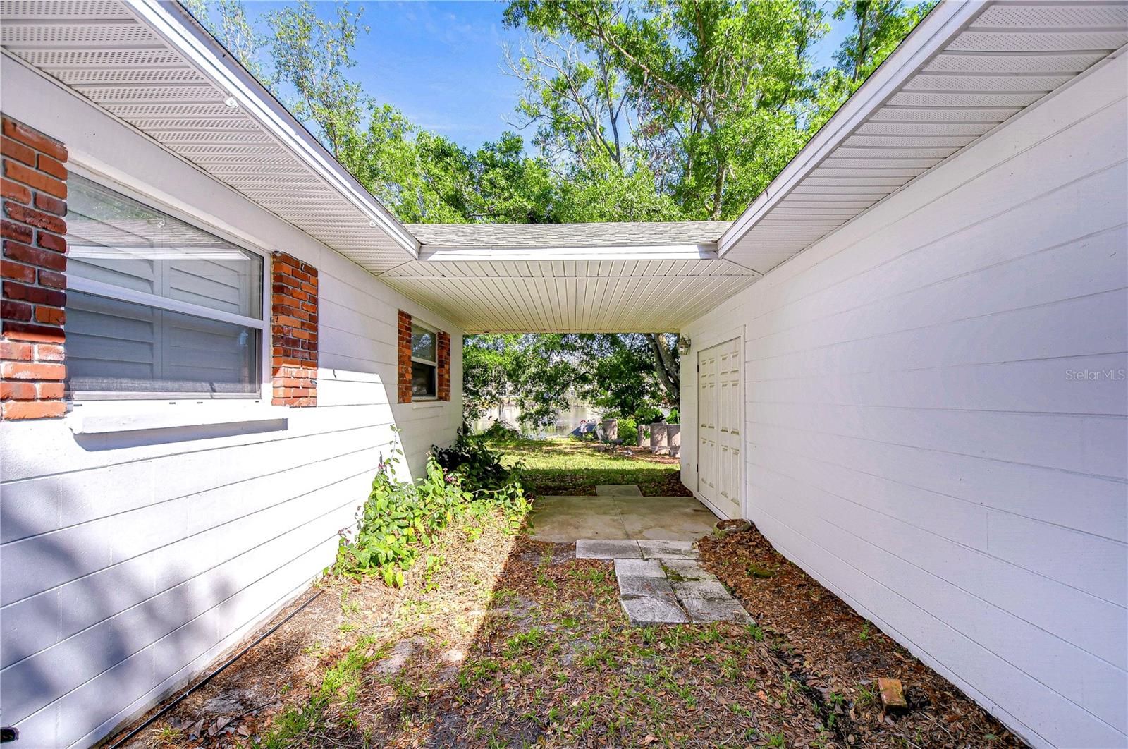 13329 N ARMENIA AVE, TAMPA, FL, 33613