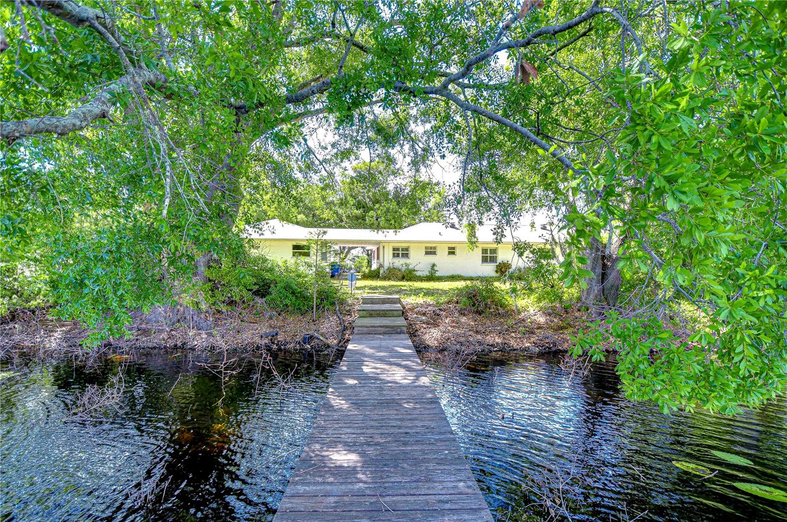 13329 N ARMENIA AVE, TAMPA, FL, 33613
