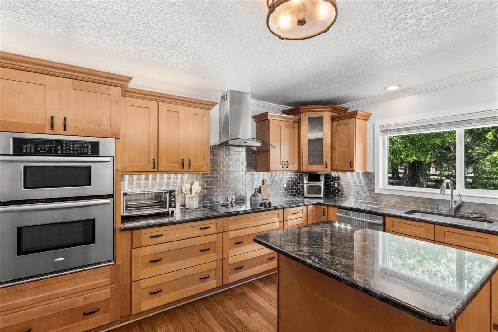 2400 E HAMPSHIRE ST, INVERNESS, FL, 34453