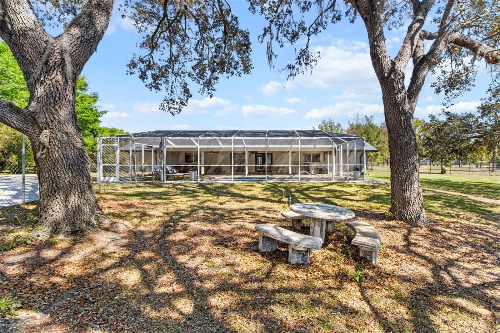 2400 E HAMPSHIRE ST, INVERNESS, FL, 34453