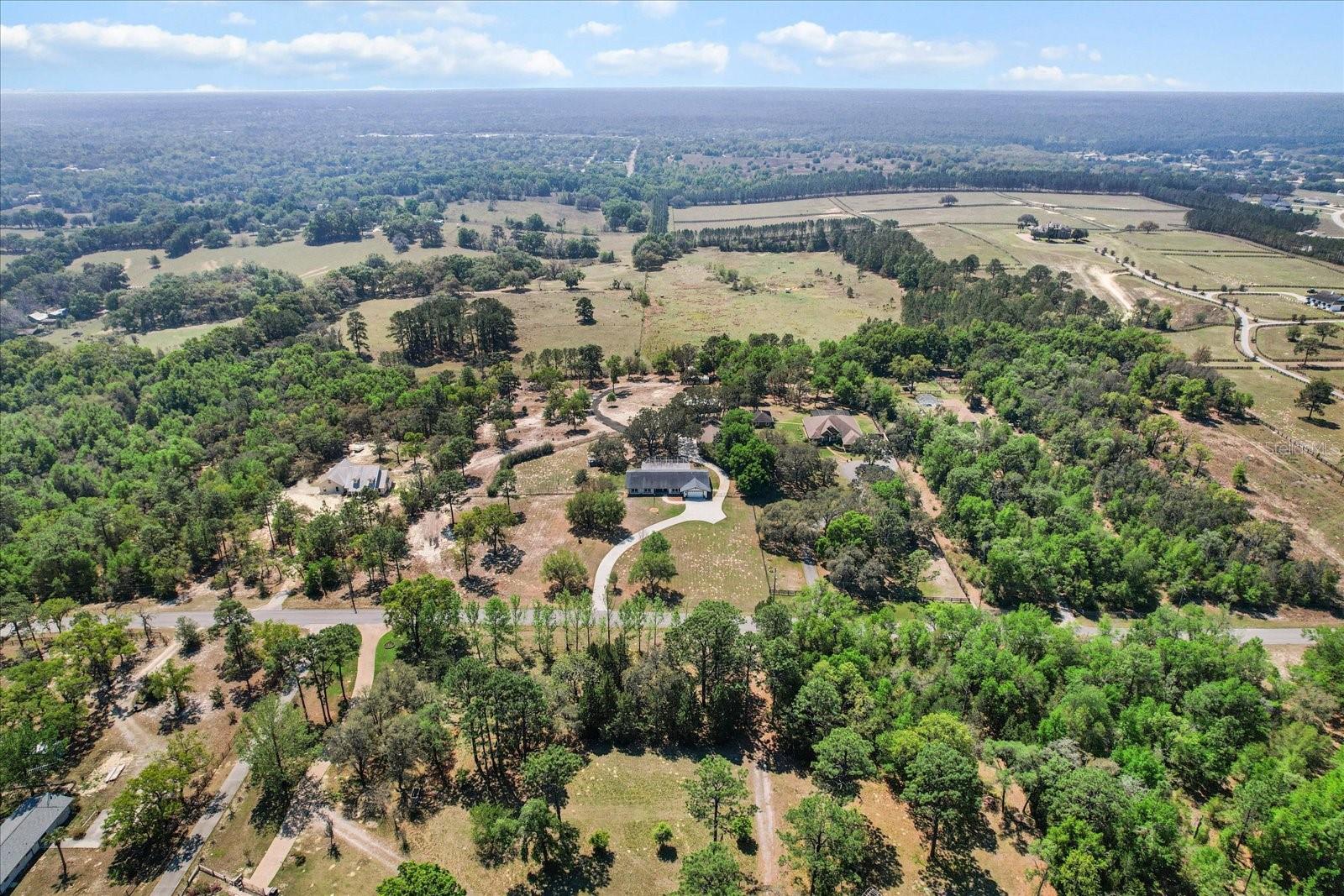 2400 E HAMPSHIRE ST, INVERNESS, FL, 34453