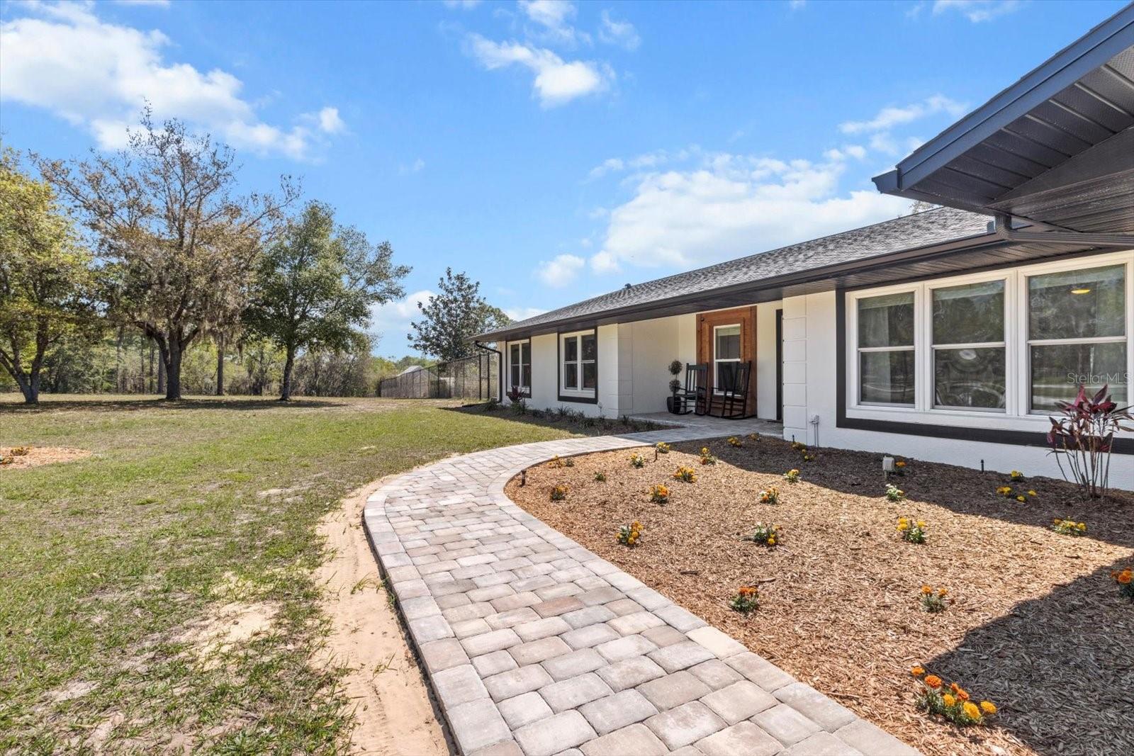 2400 E HAMPSHIRE ST, INVERNESS, FL, 34453