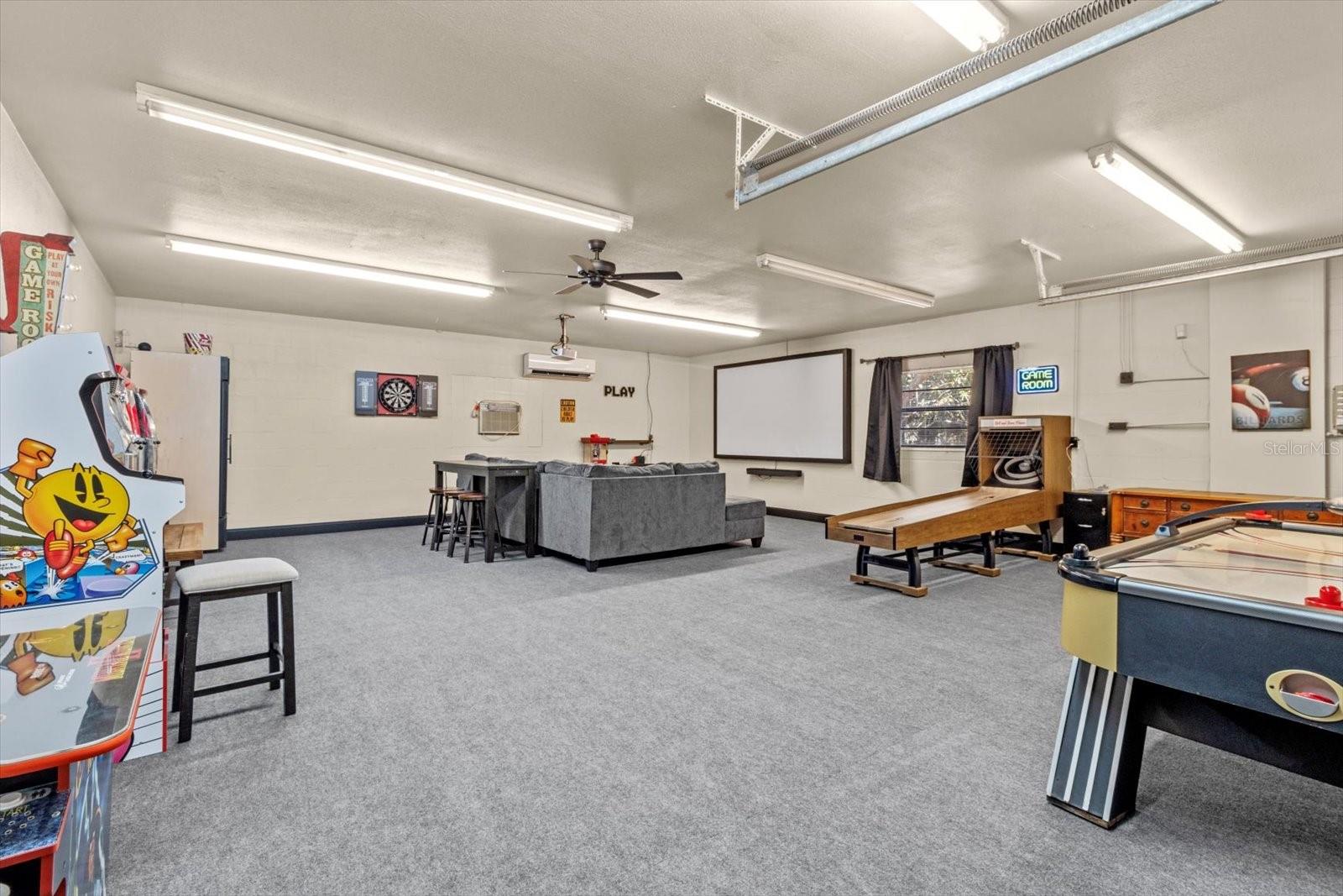 2400 E HAMPSHIRE ST, INVERNESS, FL, 34453