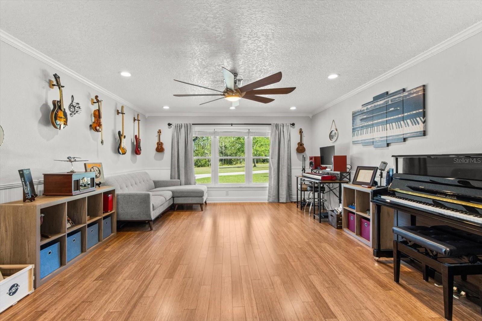 2400 E HAMPSHIRE ST, INVERNESS, FL, 34453