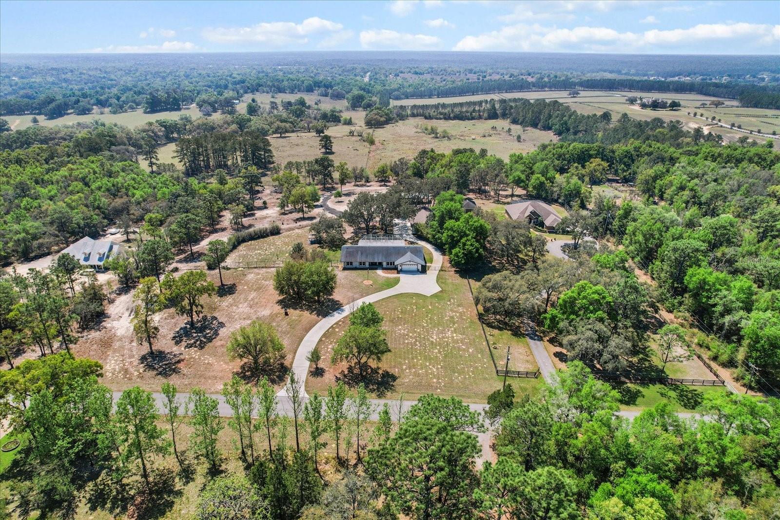 2400 E HAMPSHIRE ST, INVERNESS, FL, 34453