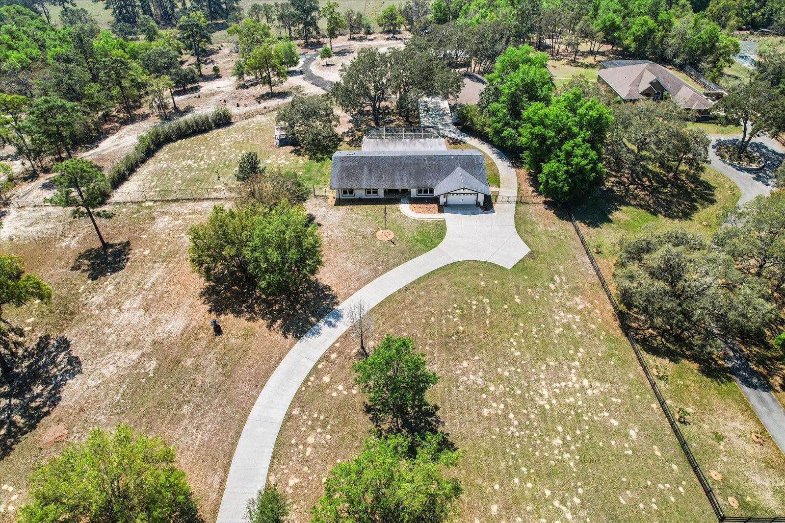 2400 E HAMPSHIRE ST, INVERNESS, FL, 34453