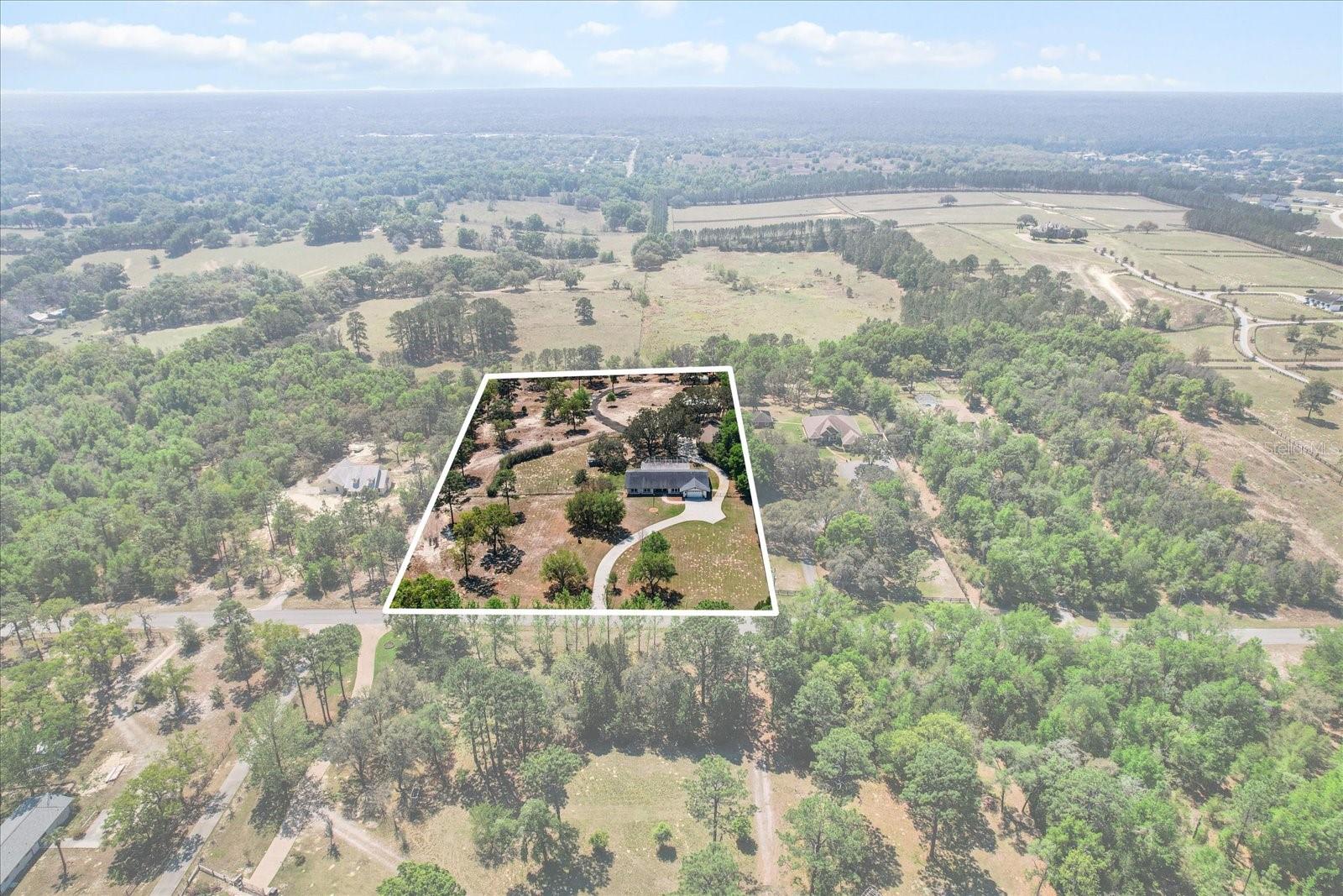 2400 E HAMPSHIRE ST, INVERNESS, FL, 34453