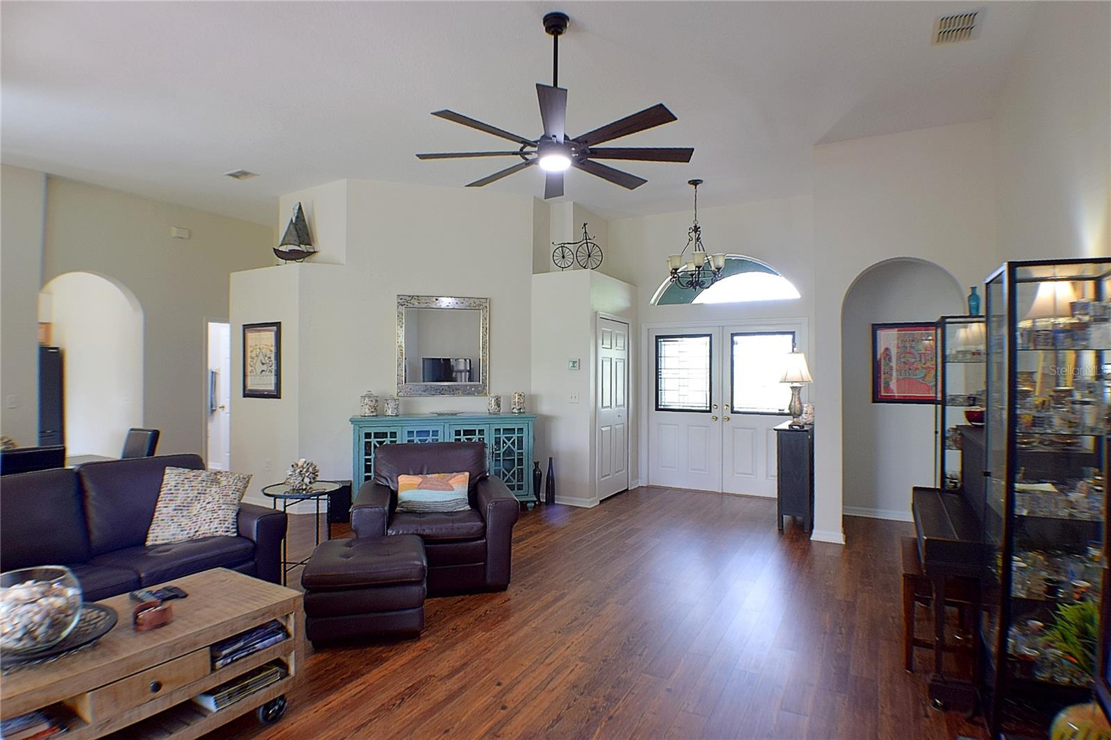 10118 CLEGHORN DR, SAN ANTONIO, FL, 33576