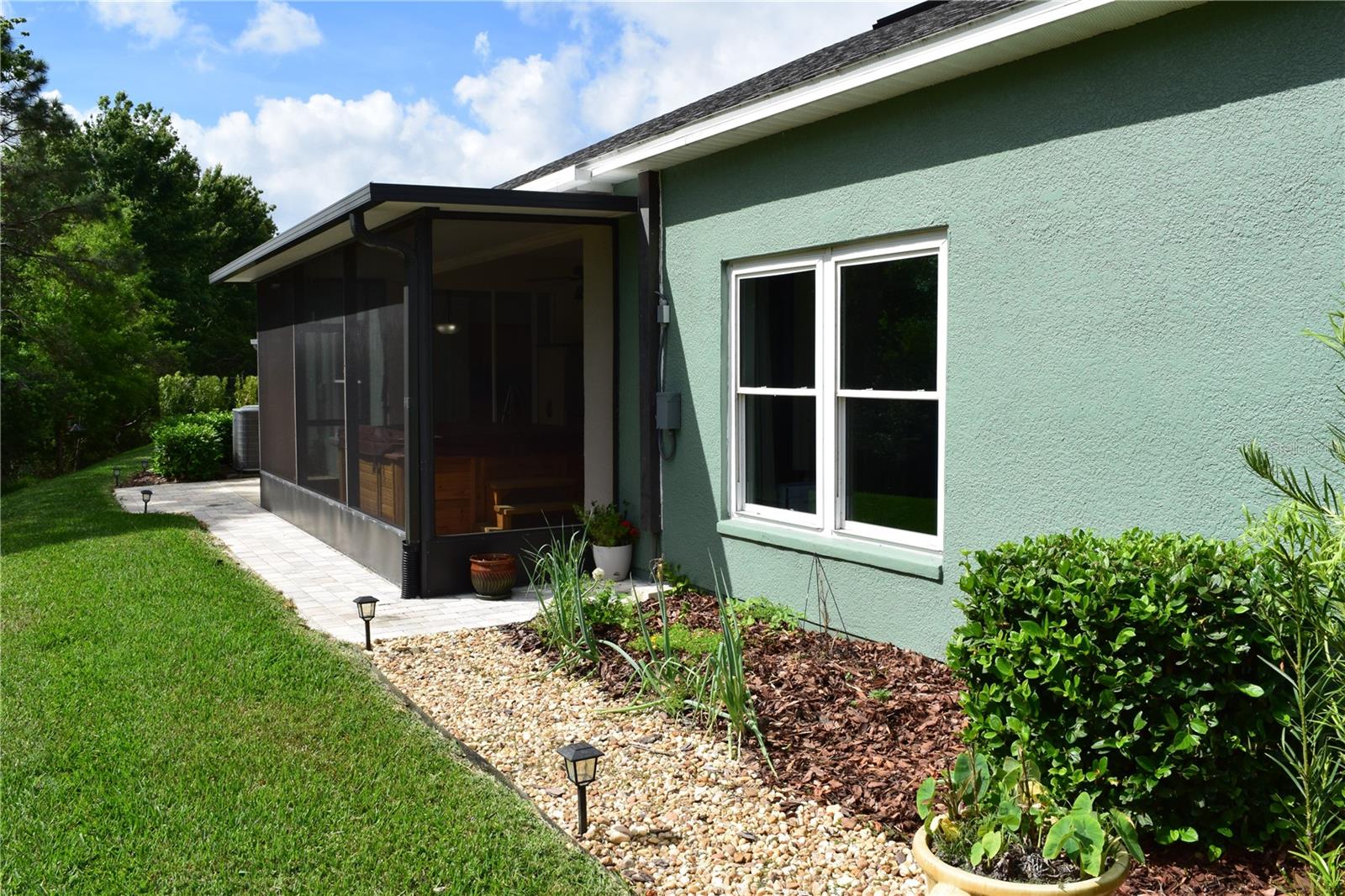 10118 CLEGHORN DR, SAN ANTONIO, FL, 33576