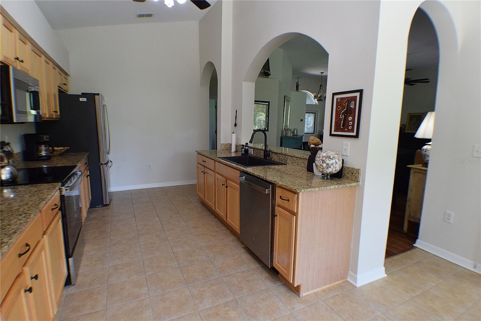 10118 CLEGHORN DR, SAN ANTONIO, FL, 33576