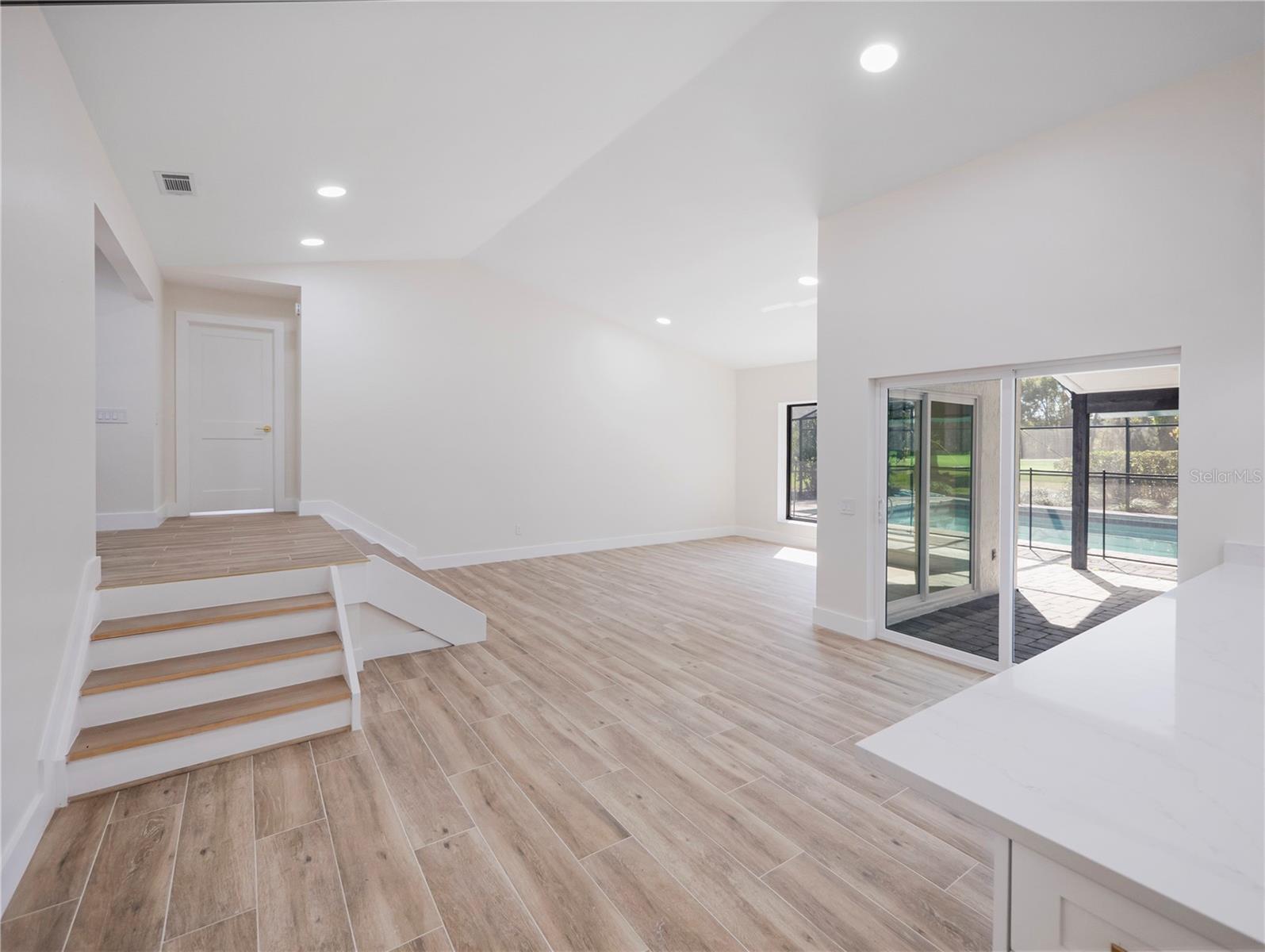 6790 EDGEWORTH DR, ORLANDO, FL, 32819