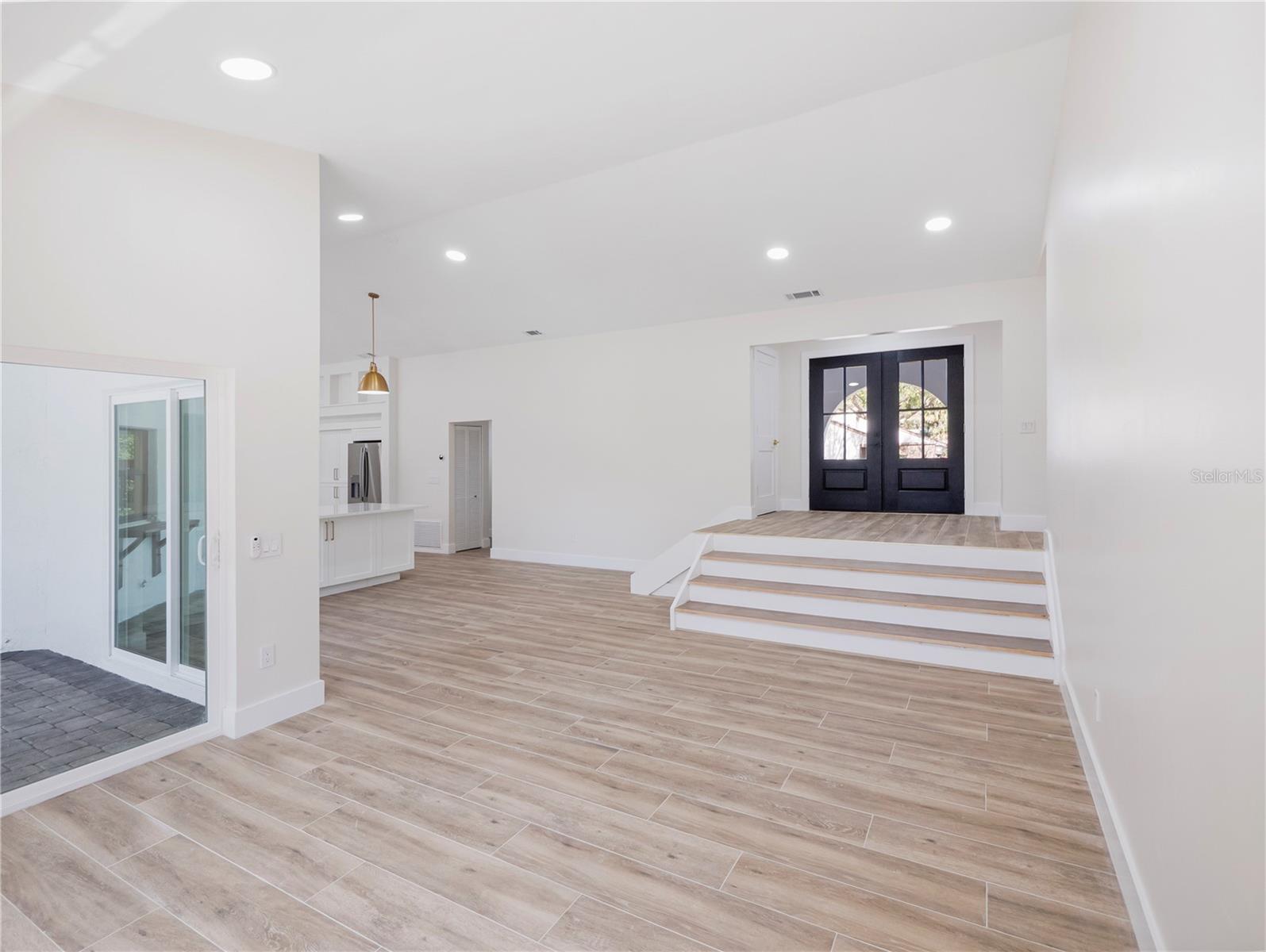 6790 EDGEWORTH DR, ORLANDO, FL, 32819