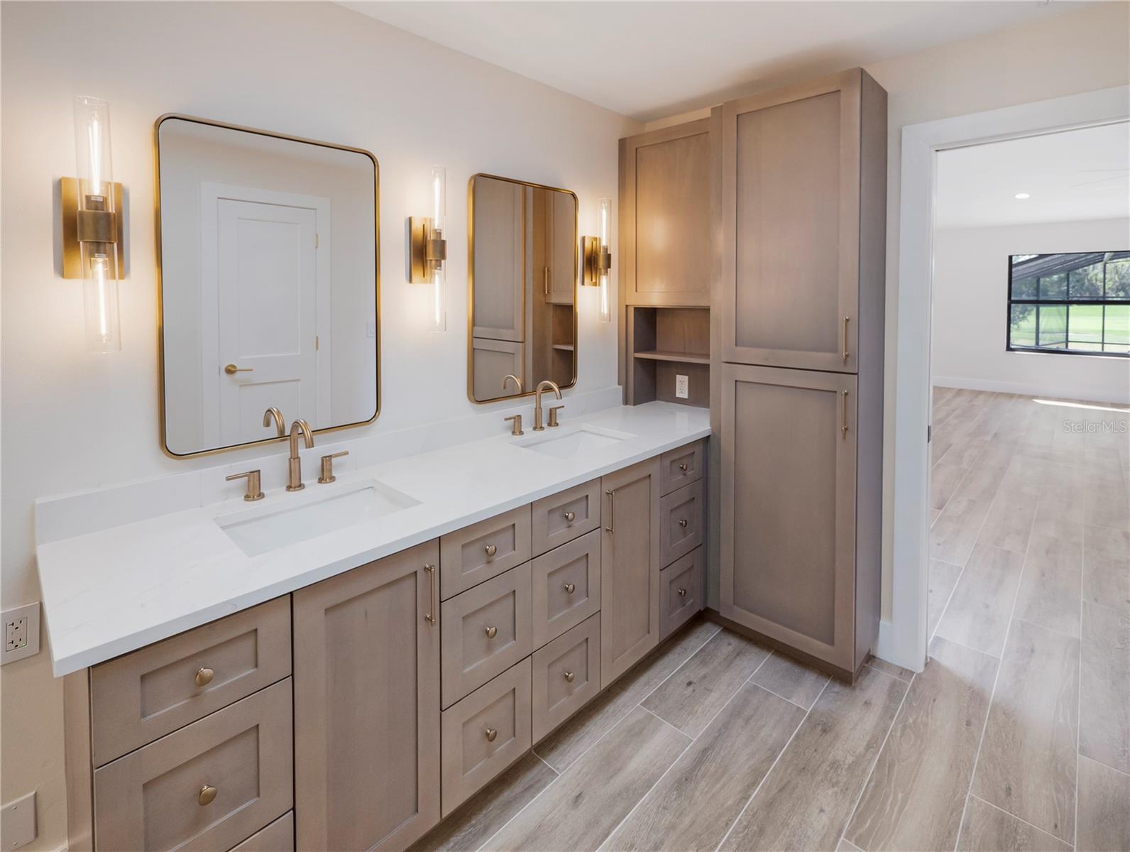 6790 EDGEWORTH DR, ORLANDO, FL, 32819