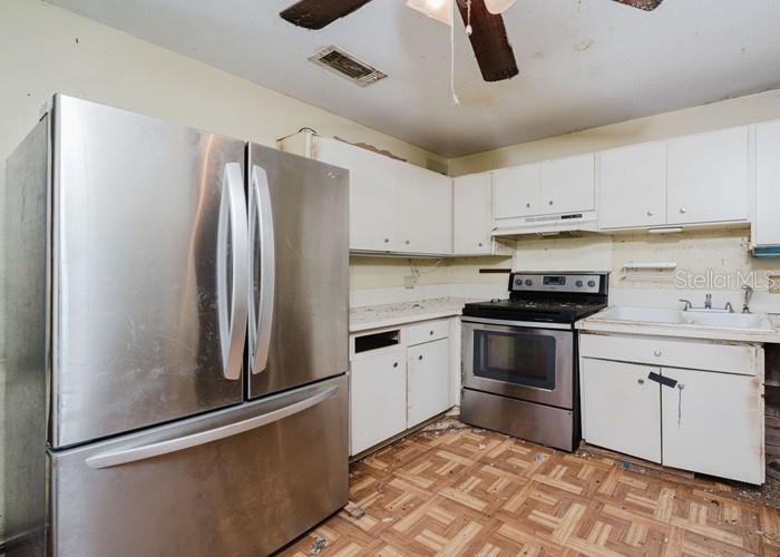 1265 KNOLLWOOD RD NE, PALM BAY, FL, 32907