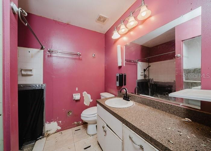 1265 KNOLLWOOD RD NE, PALM BAY, FL, 32907