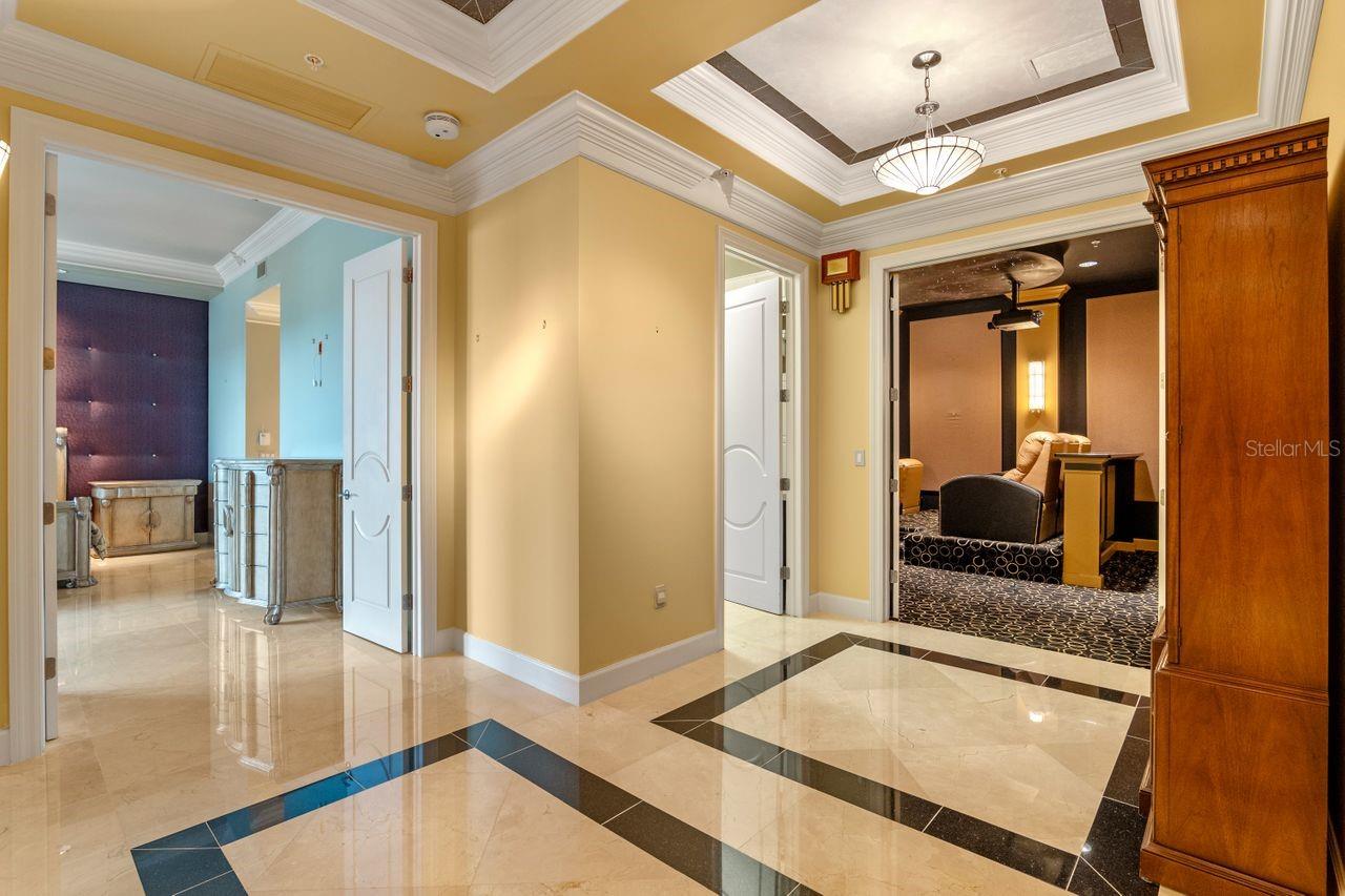 O6295899 Property Photo