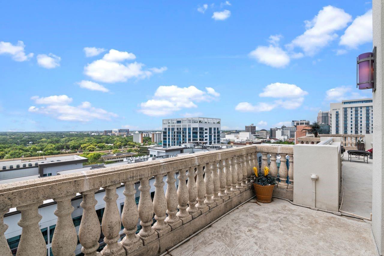 O6295899 Property Photo