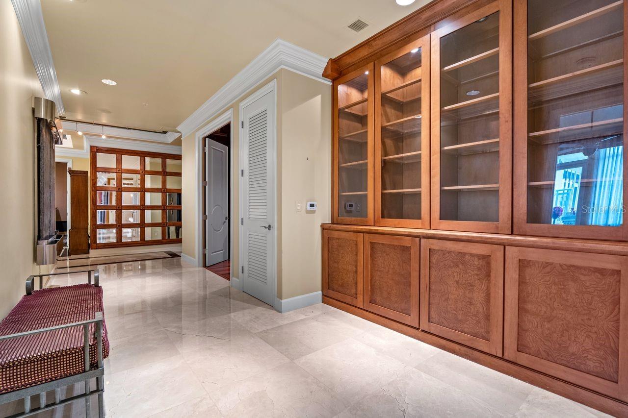 O6295899 Property Photo