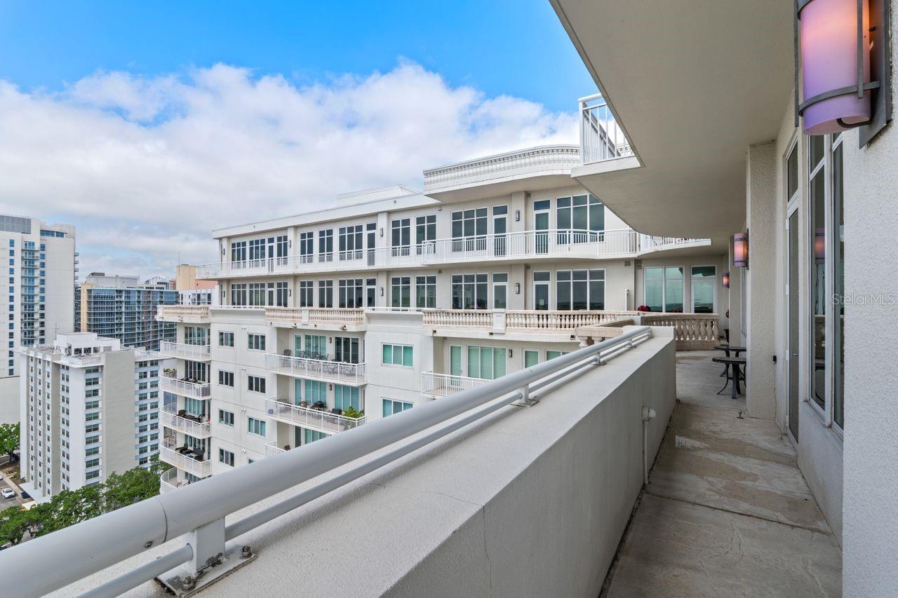 O6295899 Property Photo