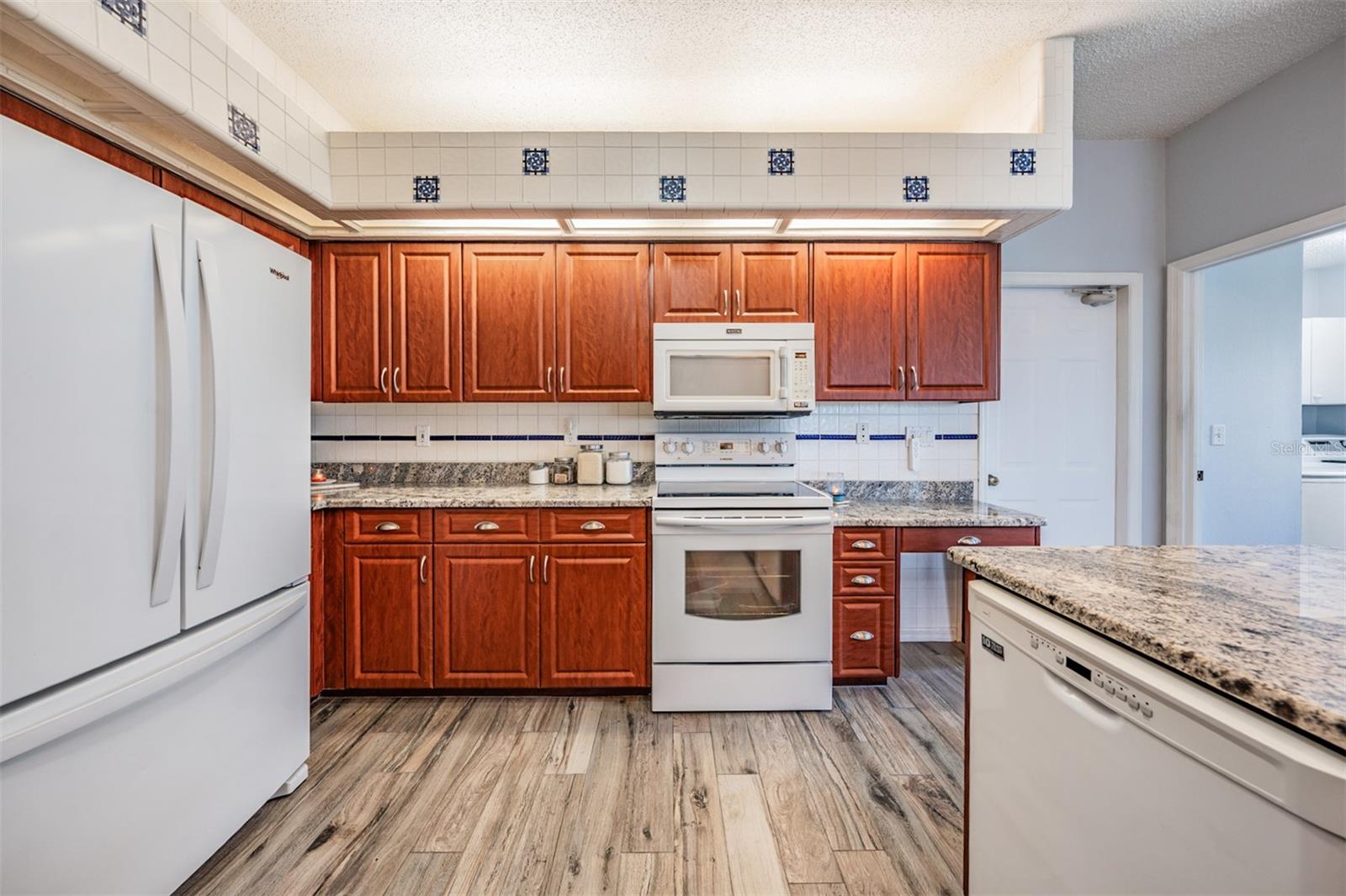 217 HEMINGWAY DR, OLDSMAR, FL, 34677